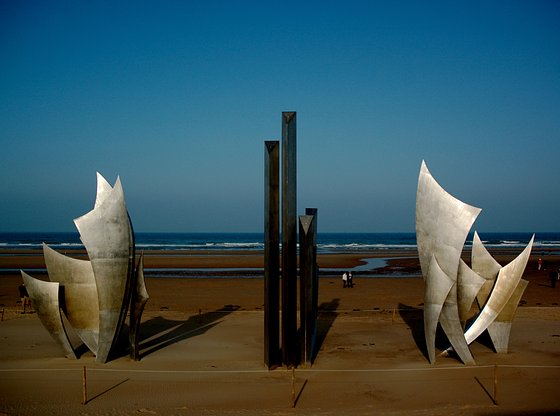 Full-Day D-Day and Normandy Beaches Day Trip