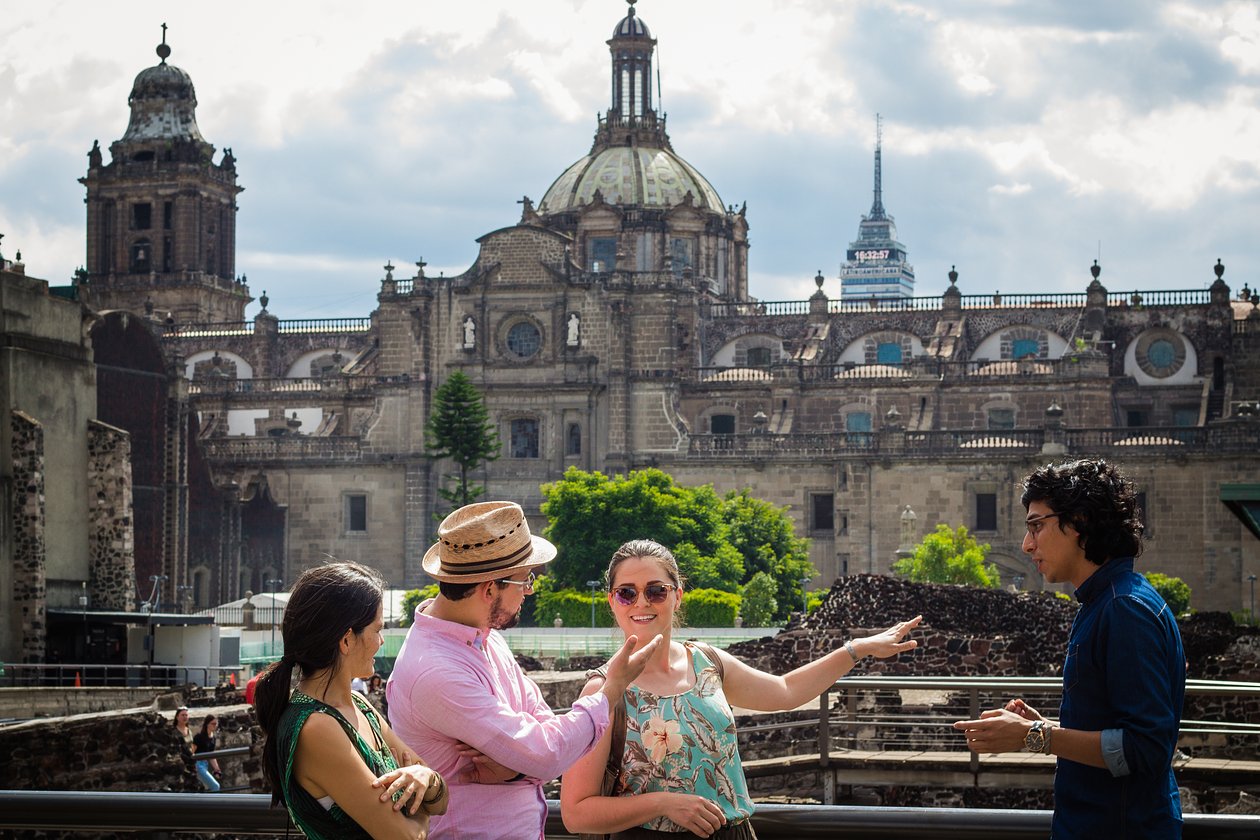 Architecture tour of Mexico City