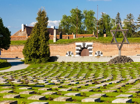 Half-Day Terezin Memorial Camp Day Trip from Prague