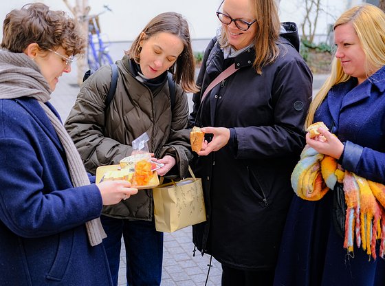 Baguette to Bistro: Signature Paris Food Tour