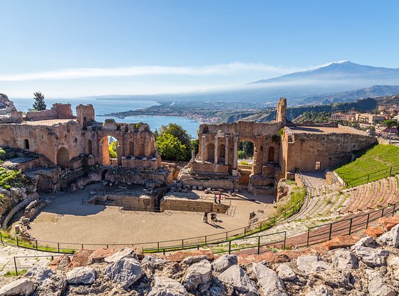 Introduction to Taormina Tour