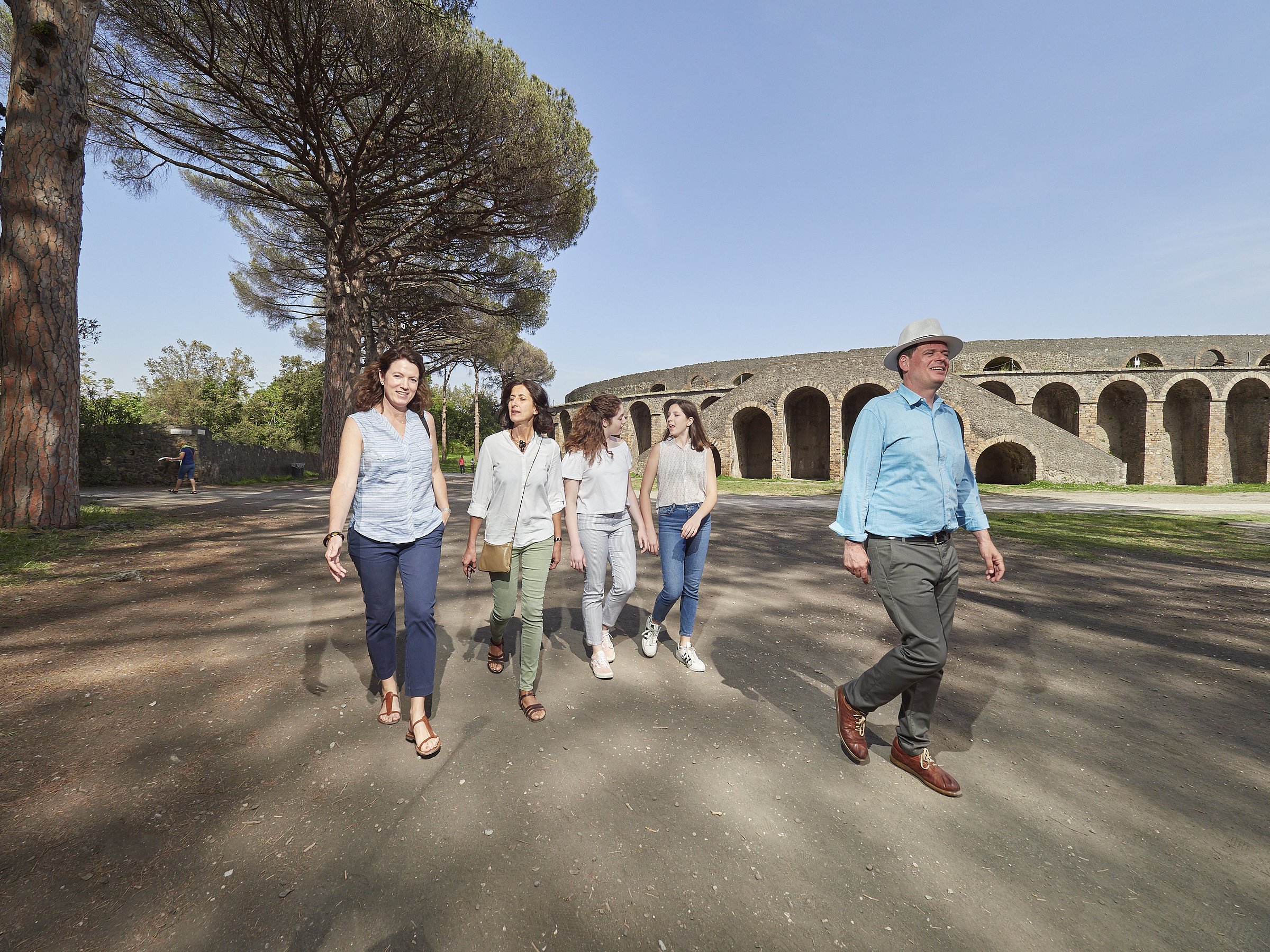 pompeii tour from naples
