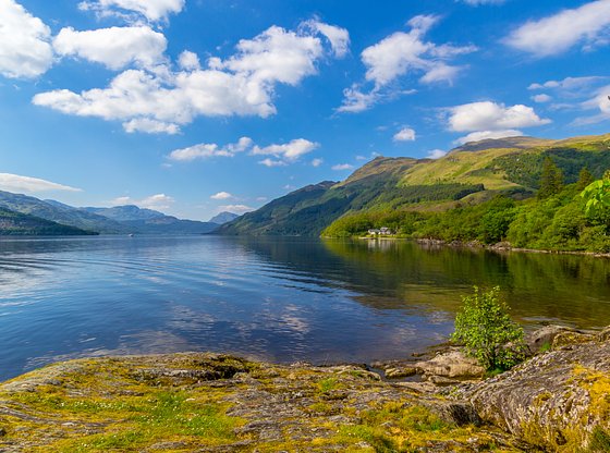Full-Day Scottish Highlands Day Trip from Edinburgh with Stirling Castle and Linlithgow Palace